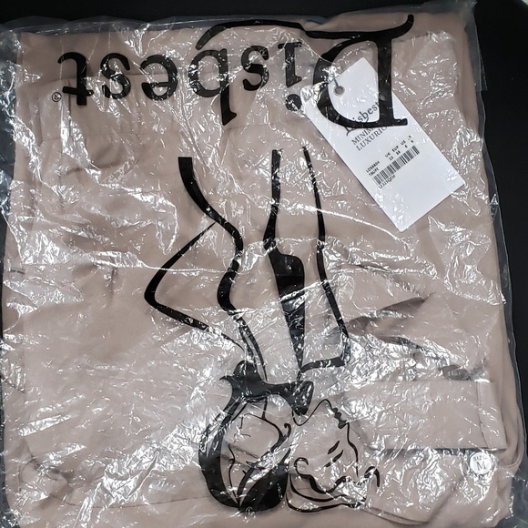 Dress - Picture 6 of 6